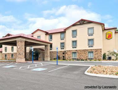 Super 8 Monterey Hotel Bagian luar foto
